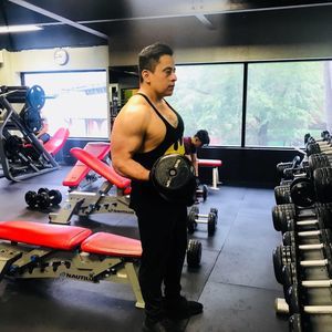 Meet your Posher, Luis